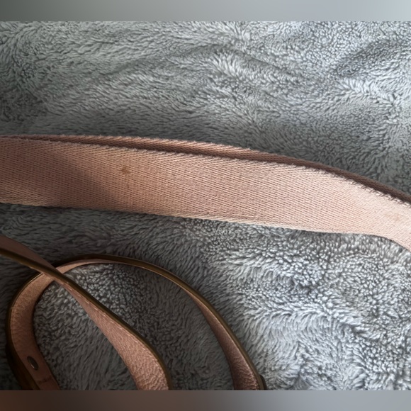 Fossil Blush Pink Leather Key and fob Set - Picture 9 of 12